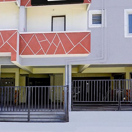 Collection O Sithalapakkam Medavakkam Formerly Srinivasa Residency Chennai Exterior foto